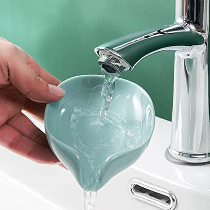 Leaf Shaped Self-Draining Soap Holder with Suction Cup-.g