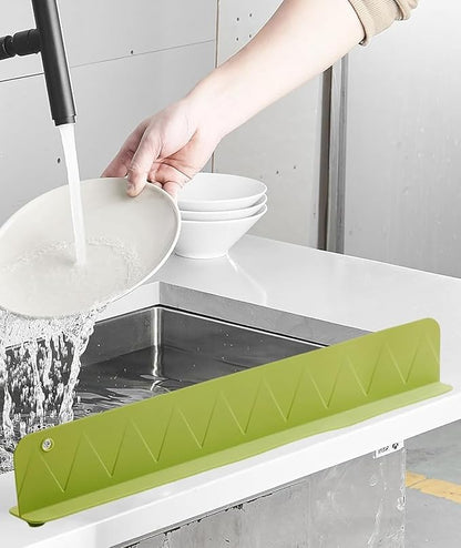 Silicone Anti Splash Guard – Keep Your Sink Area Clean & Dry-.g