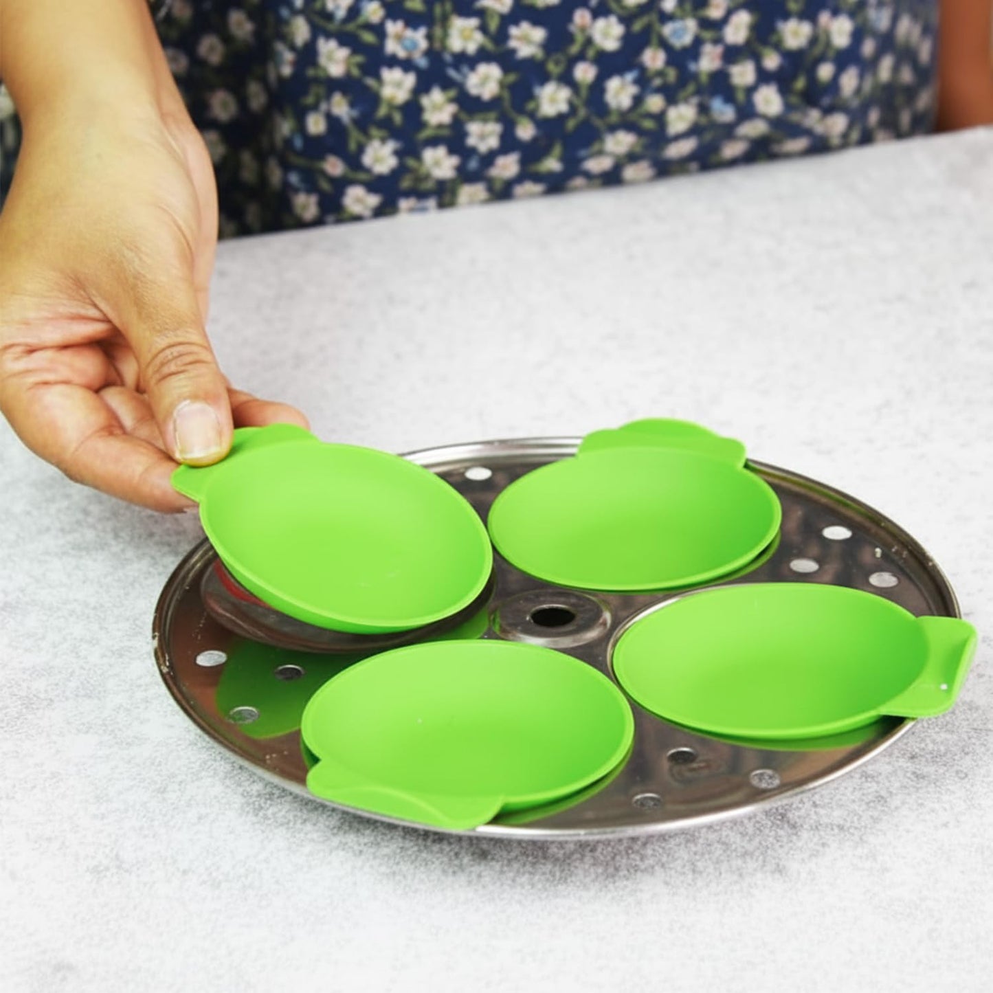 Reusable Silicone Idli Moulds (Set of 8) – Non-Stick BPA-Free Idli Maker Cups; g