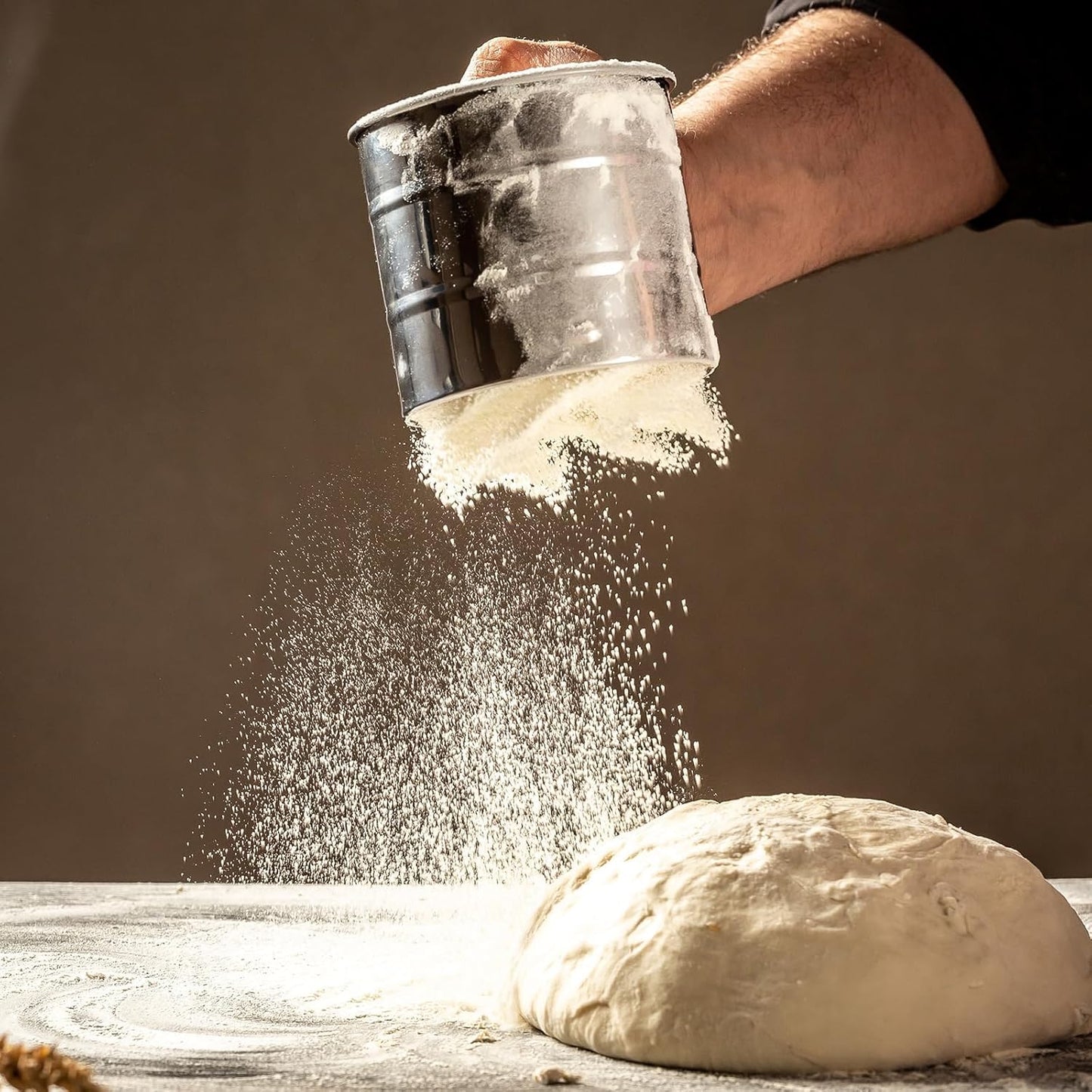 Steel Manual Flour Sifter – Clean, Quick & Efficient Sieving-.g