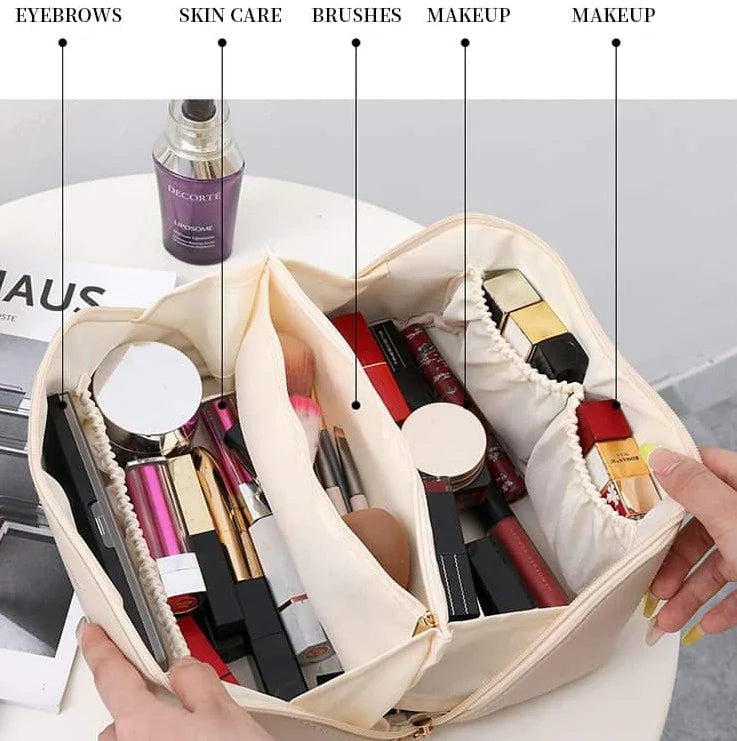 Essential MAKEUP BAG - (Buy 1 Get 1 Free) 😍.f